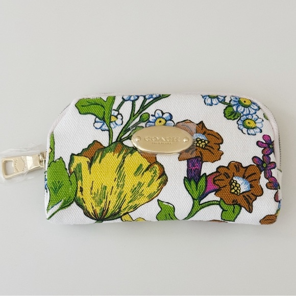 NEW Coach Fragrance Mini Pouch - Picture 1 of 11